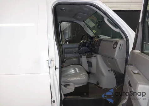 2012 Ford E-250 Commercial z USA, uszkodzony, nr VIN 1FTNS2EL0CDA36931